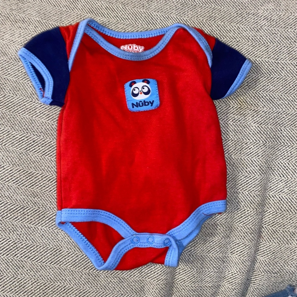 Nuby 0-3M red and blue bodysuit